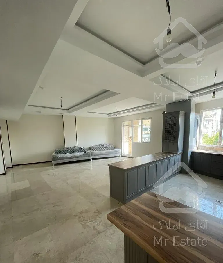 ۱۵۰ متر شهرآرا  ۲ پارکینگ