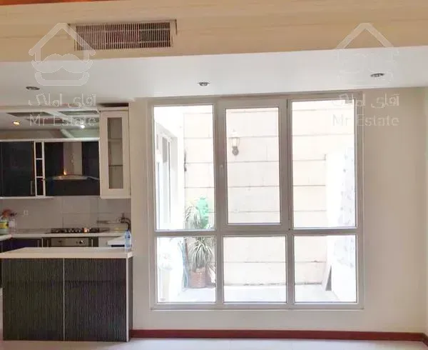 ۸۴متر،اندرزگو،طبقه اول،خوش نقشه