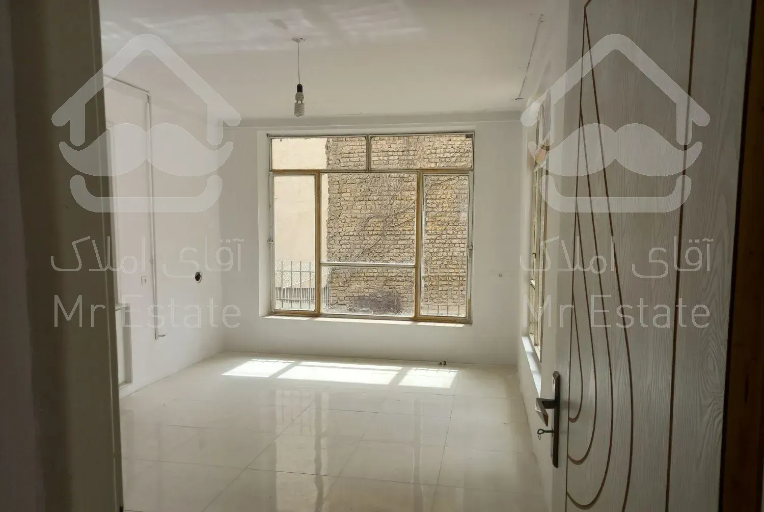 ویلایی ۲۵۰ متری جلال آل احمد