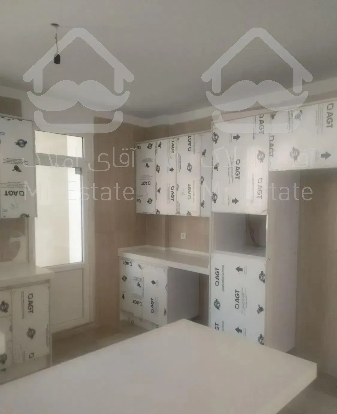 آپارتمان ۱۰۰ متر کلید نخورده