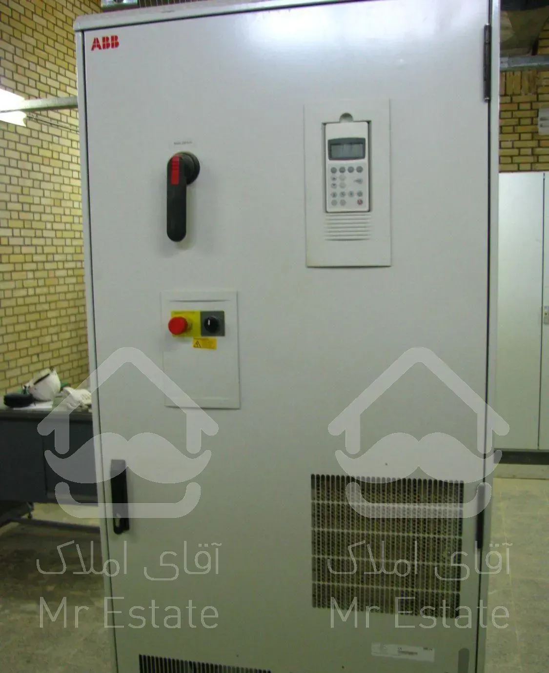 برق کار صنعتی/برقکار درایو/تابلو برق/ups