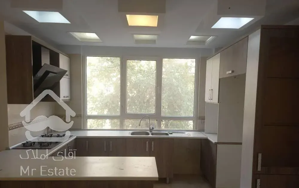 سهروردی۷۲ متری فول امکانات