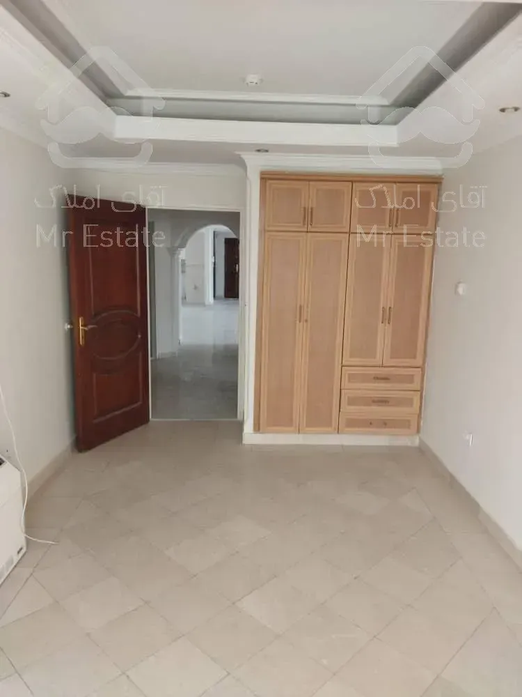 اجاره و رهن آپارتمان ولنجک 220  متر اکازيون