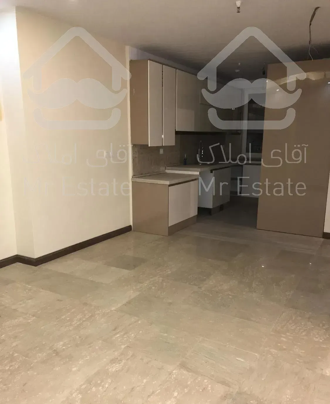 ۹۰ متر دو خوابه شهرک اکباتان/کوی بیمه