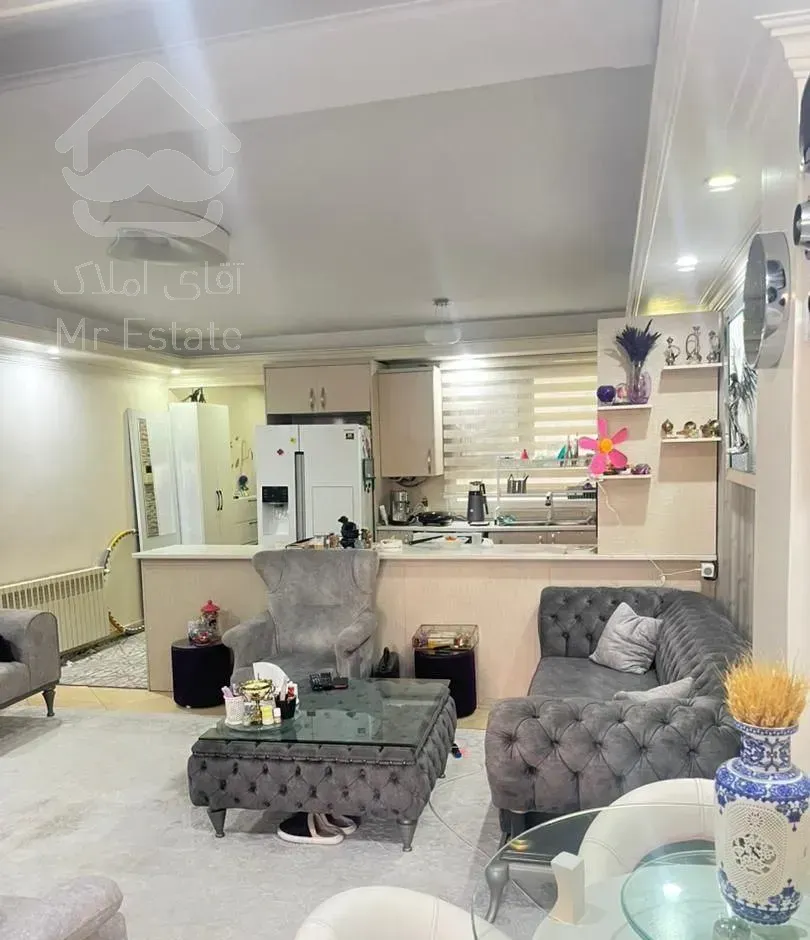 49 متر سالن پرده رو به نما / شهرک ازادی