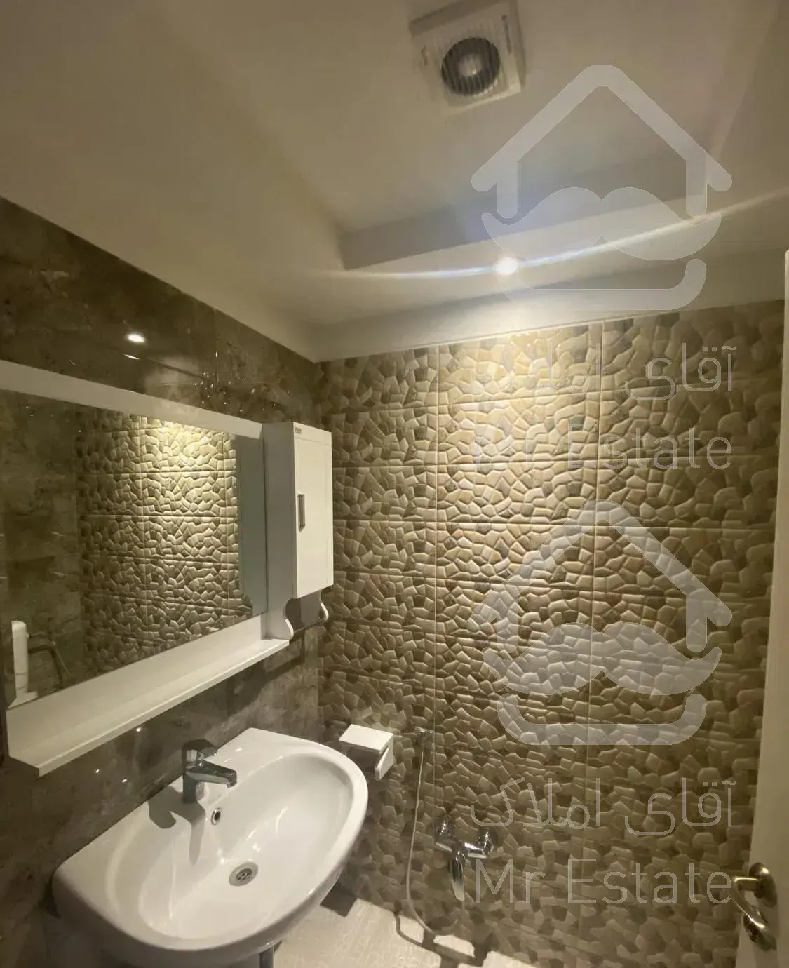 ۹۰متر بلوار کمالی پونک دو خواب