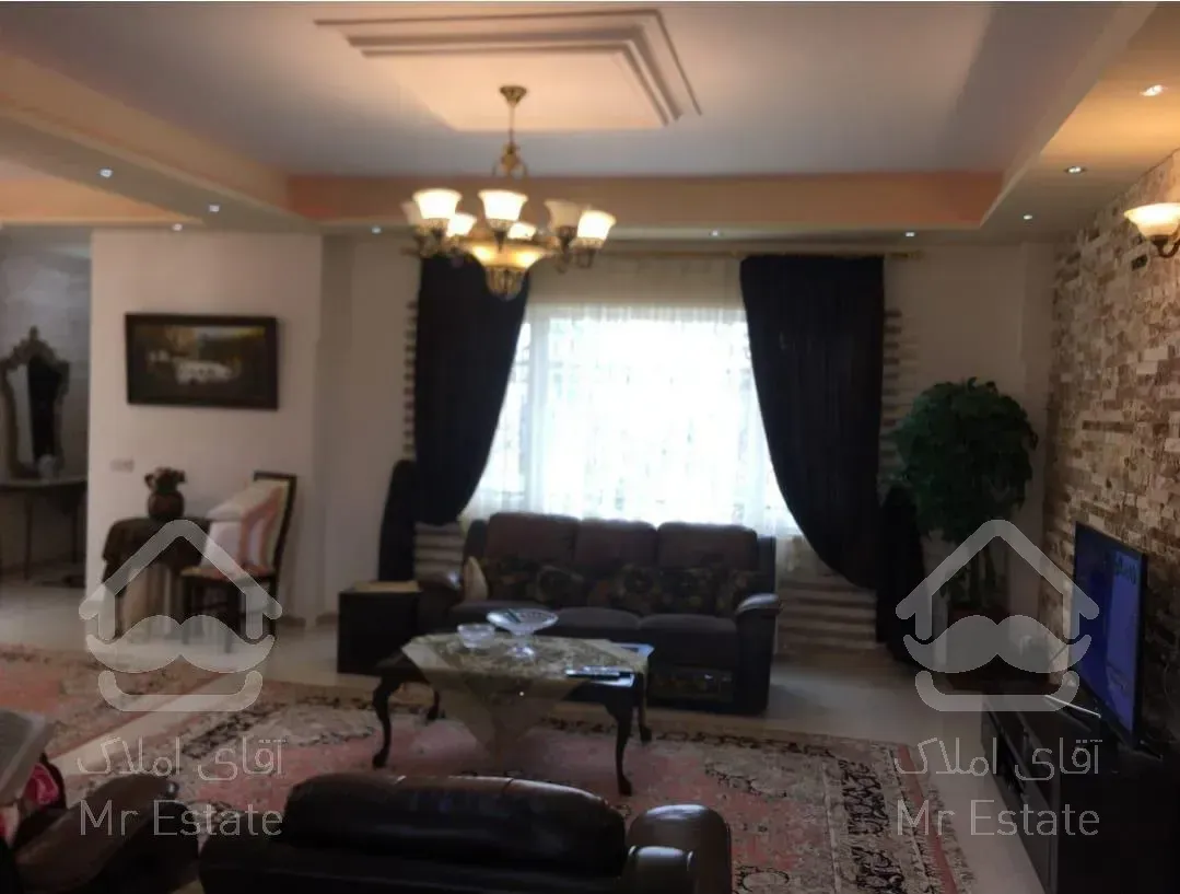 ۳۲۷متر زمین دارای ۲۰۰ متر زیر بنا/ویلا ساحلی/مالک فروشنده