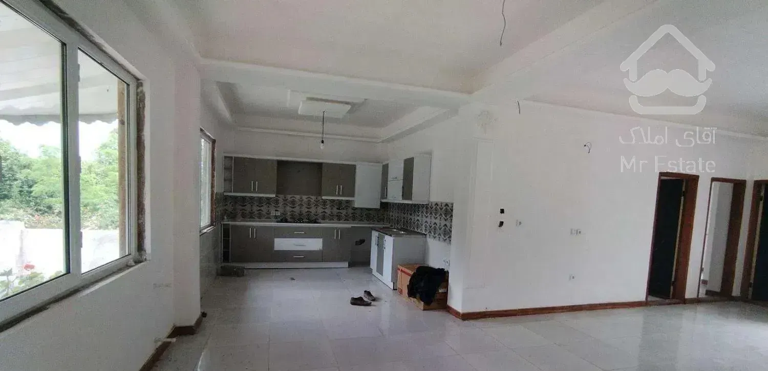 فروش ویلابا۳۰۰مترزمین ۱۰۰متر بنانوسازباامکانات