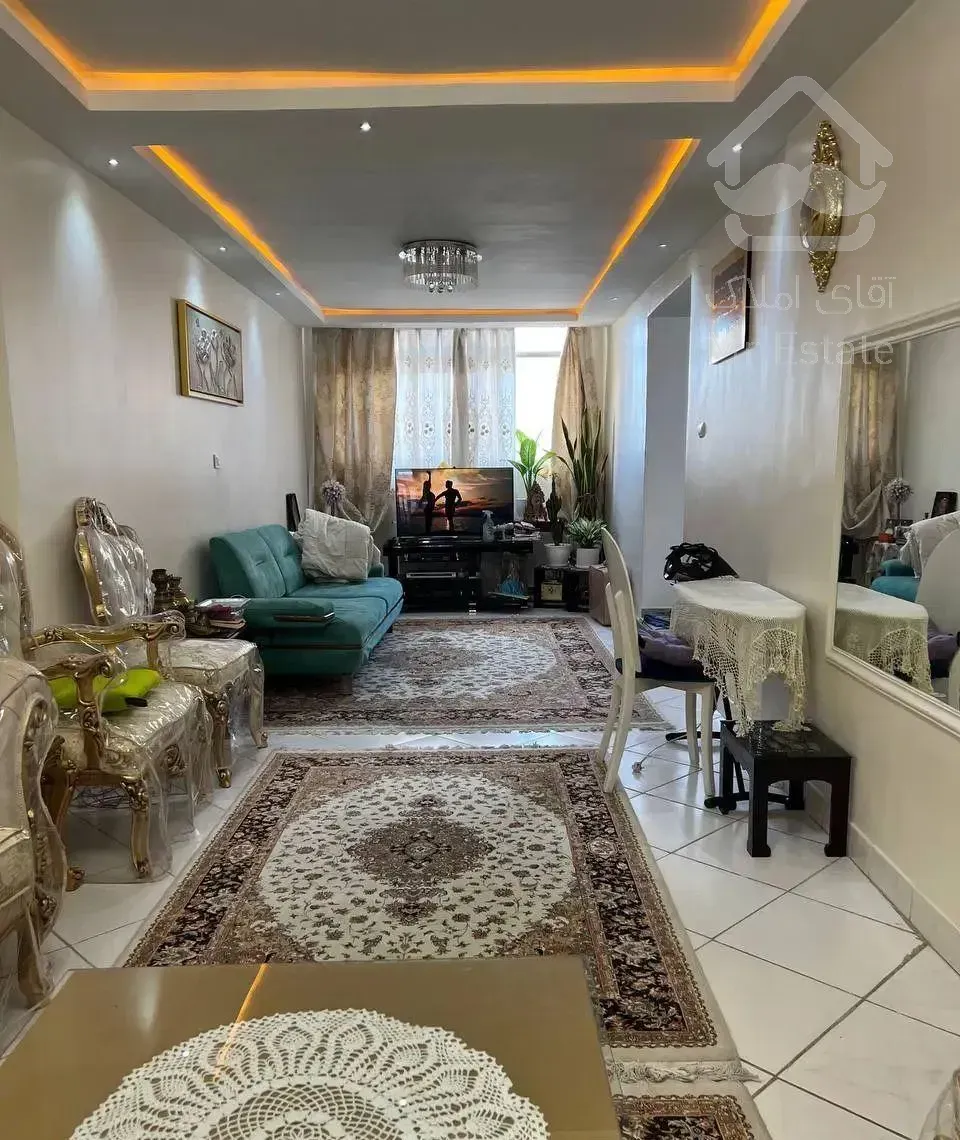 **۸۵متری تک خواب ط۳جمالزاده امیرکبیرتخلیه**مجرد