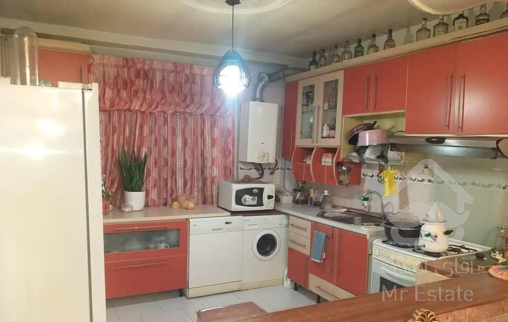 ۹۵ متر دوخواب تک واحدی مترو دانشگاه