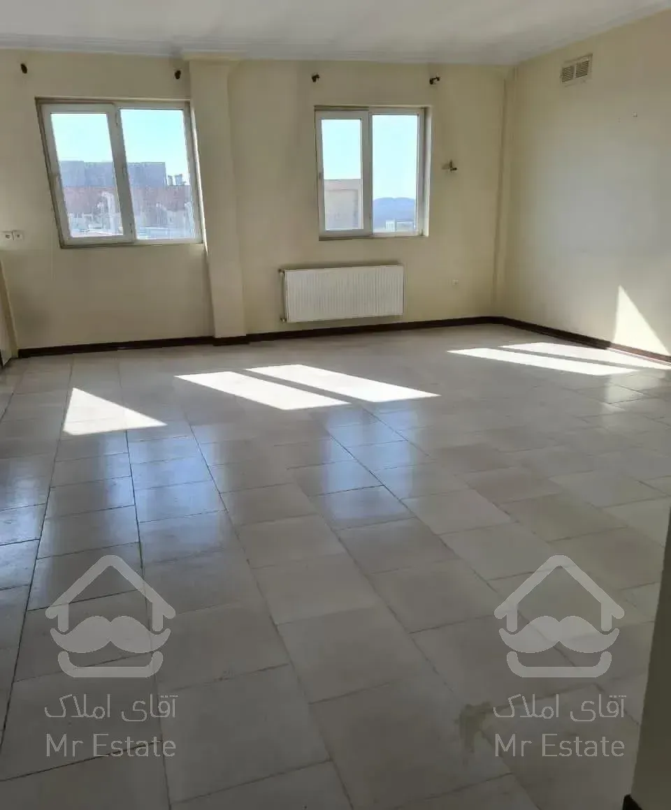 ۱۱۰مترمتر/۳خواب/دوکله‌ نور/نگهبان ۲۴ ساعته