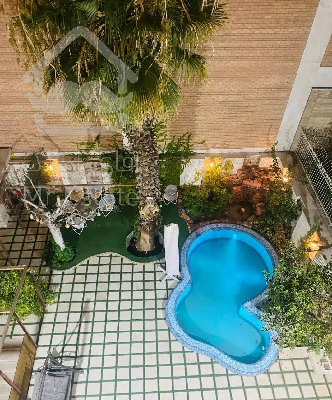 450 متر آپارتمان فول مشاعات آبشار با ویو پارک