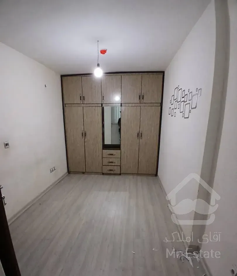 ۸۰ متری دو خواب مسکن مهر شاهین شهر