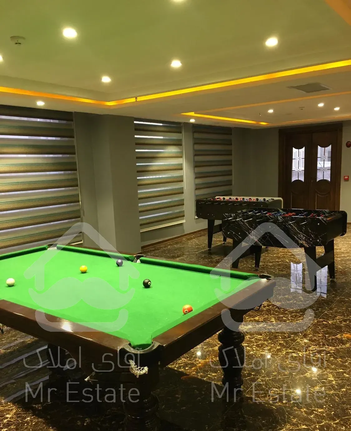 ۶۵متر/ برج‌رونیکا‌پالاس انقلاب‌مدرنیته، دفتر‌فروش‌