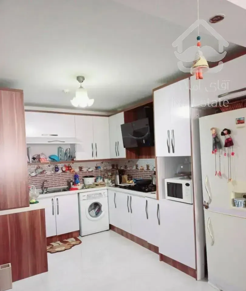 ۹۷ متر ۲ خواب تمیز و شیک بلوار ارم (بوستان)