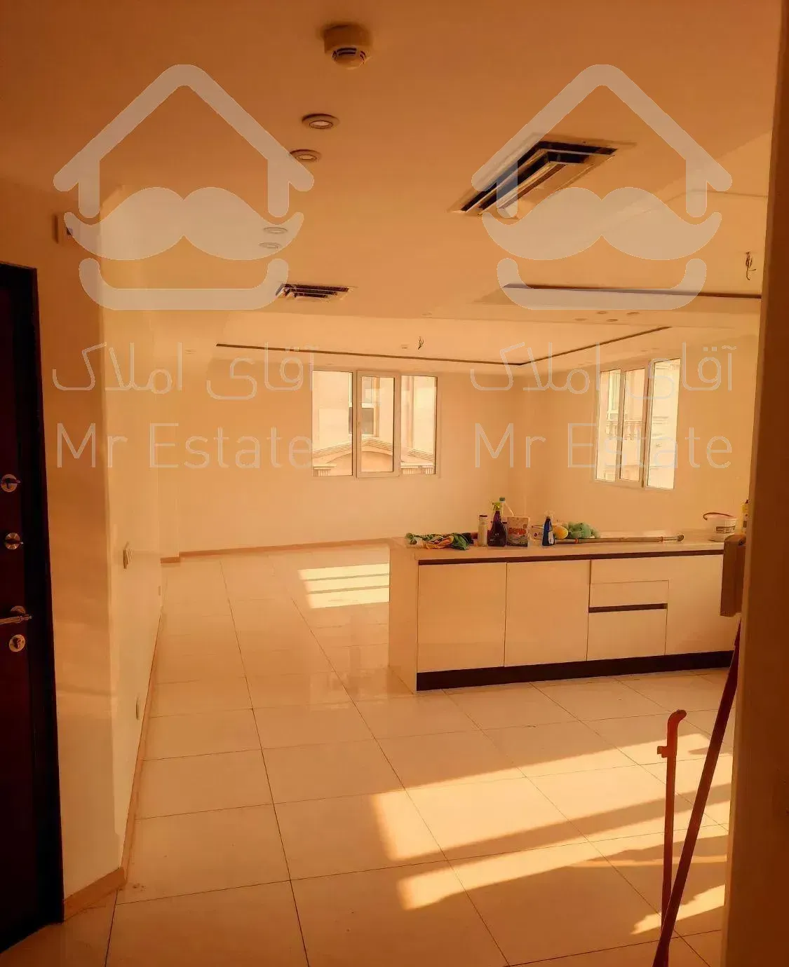 فرمانیه اندرزگو ۱۱۵ متر دو خوابه