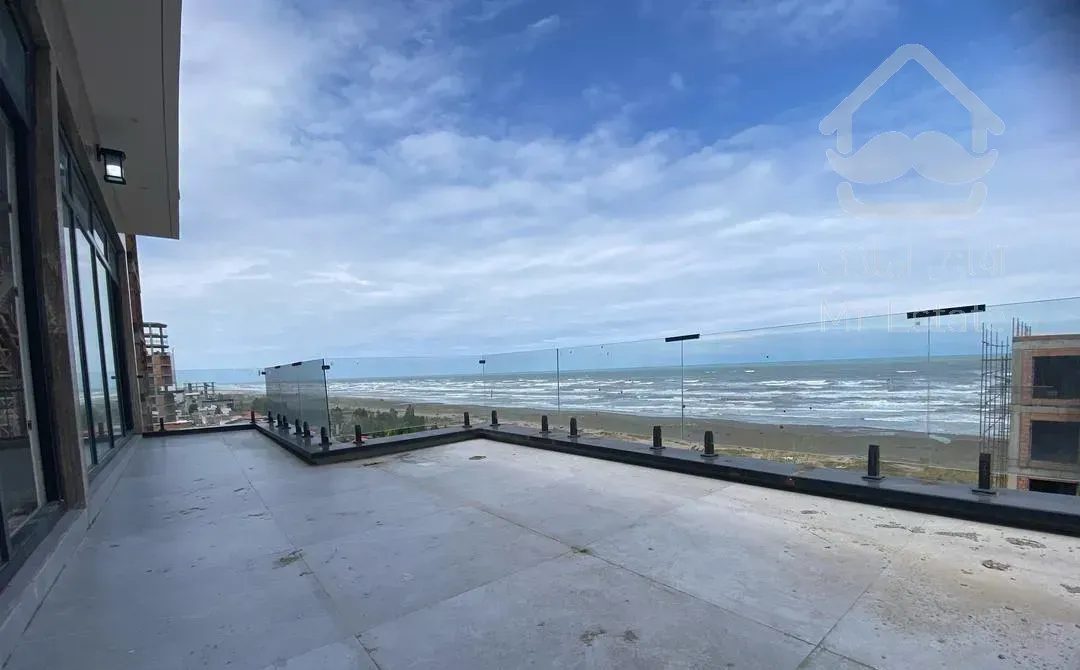 پنت هاوس ویو دریا با سند فریدونکنار