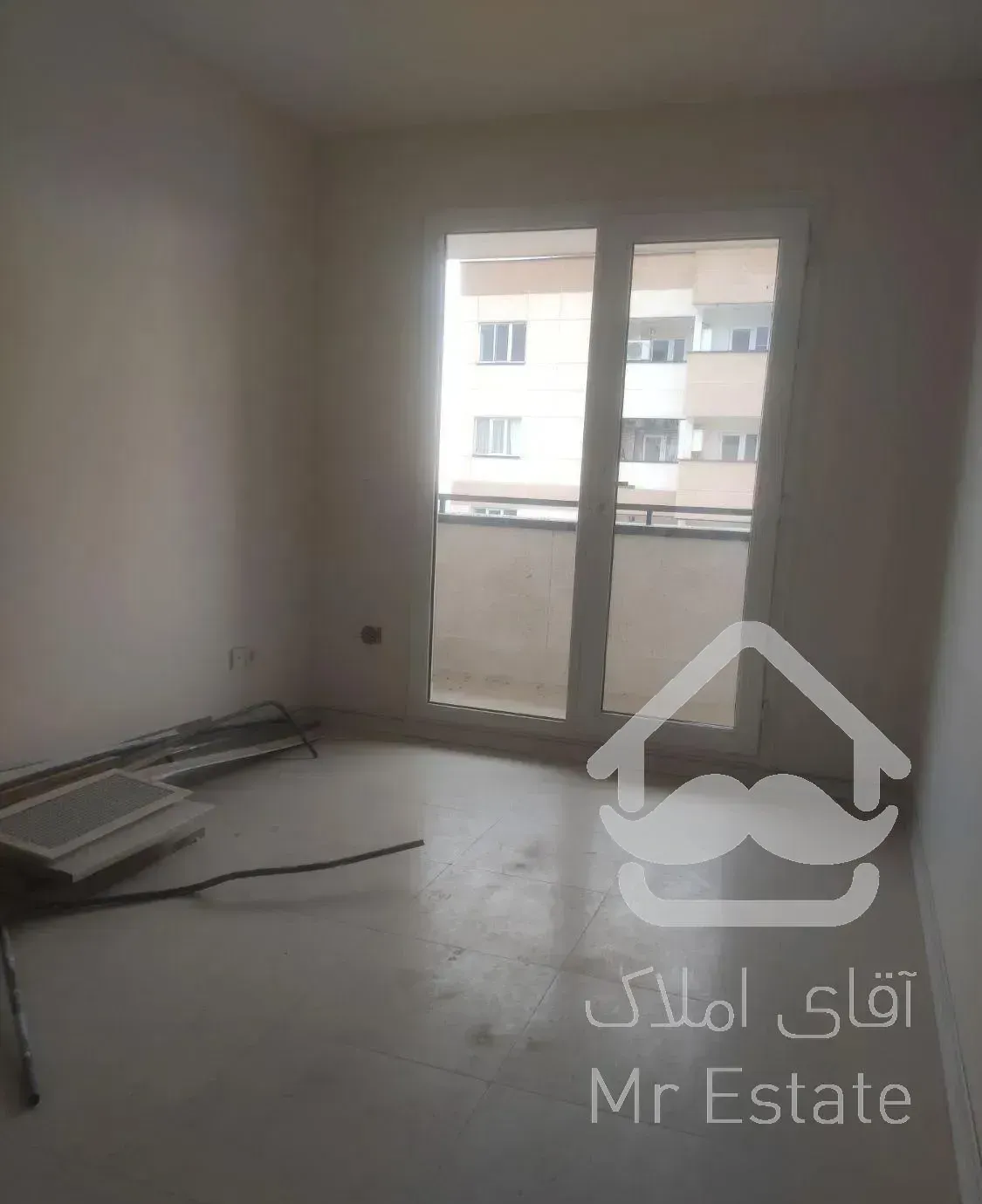 ۹۱متر ۲ خوابه دریاچه چیتگر واحد کلید نخورده