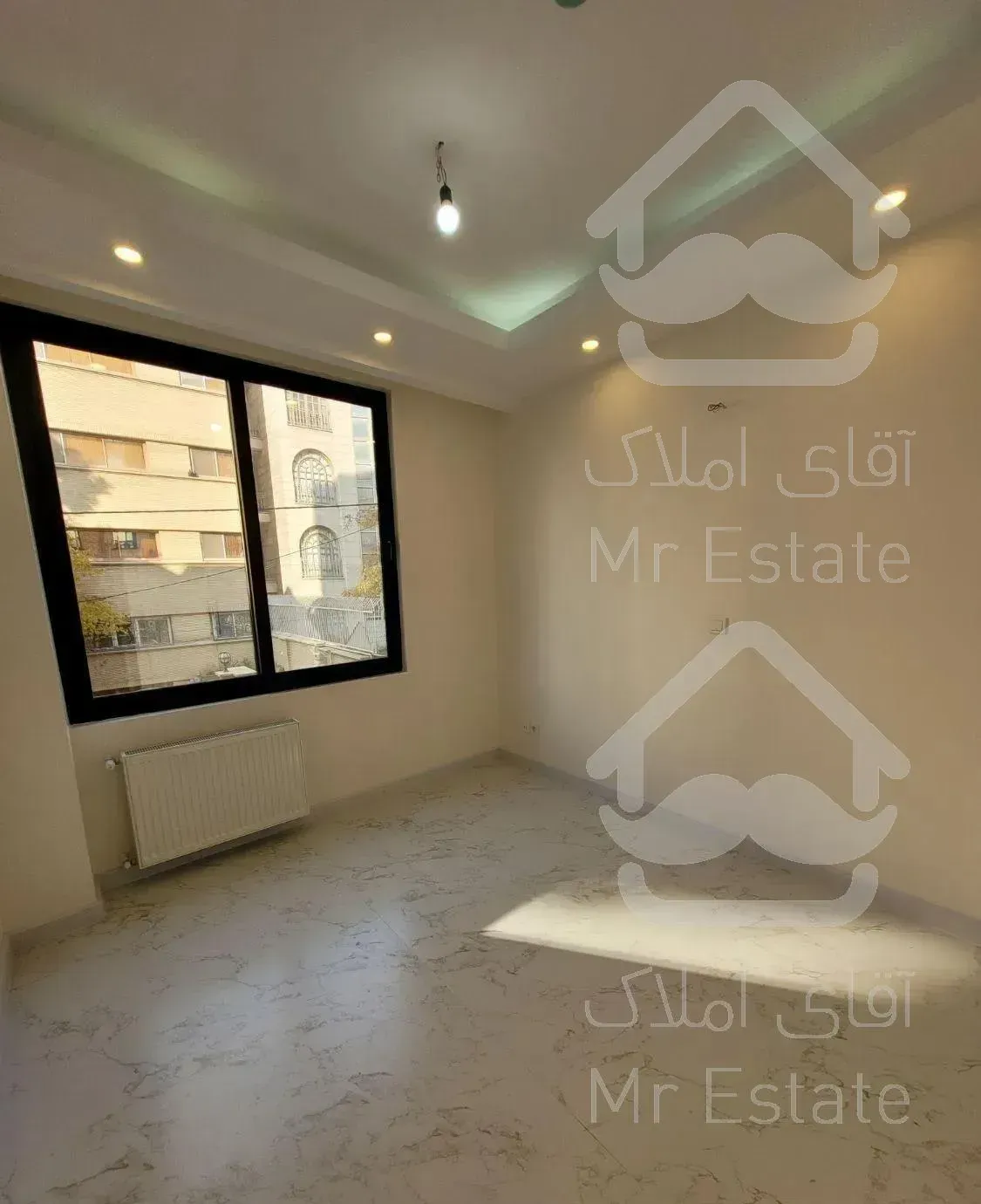 آپادانا / نیلوفر ۹۲ متر دو خوابه نوساز  شیک