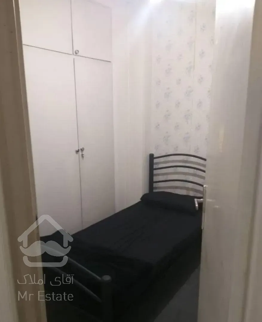 نواب صفدری ۳۷ متری