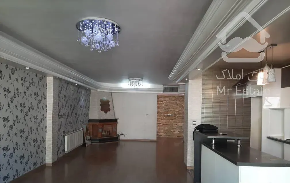 اجاره آپارتمان سه خواب۱۳۰متری سعادت آباد