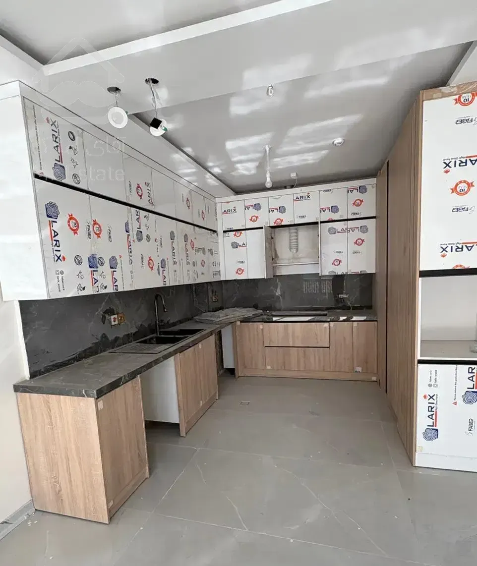 اپارتمان حرم امام رضا/بسیج/فدائیان/سرشور/ اخوند