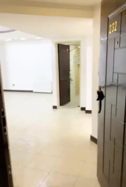 آپارتمان  ۱۳۰ مترشخصی ساز محدوده مهرآوران