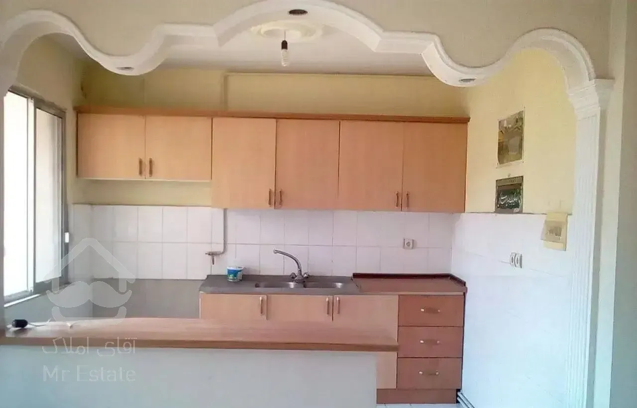 پردیس / وکیل آباد