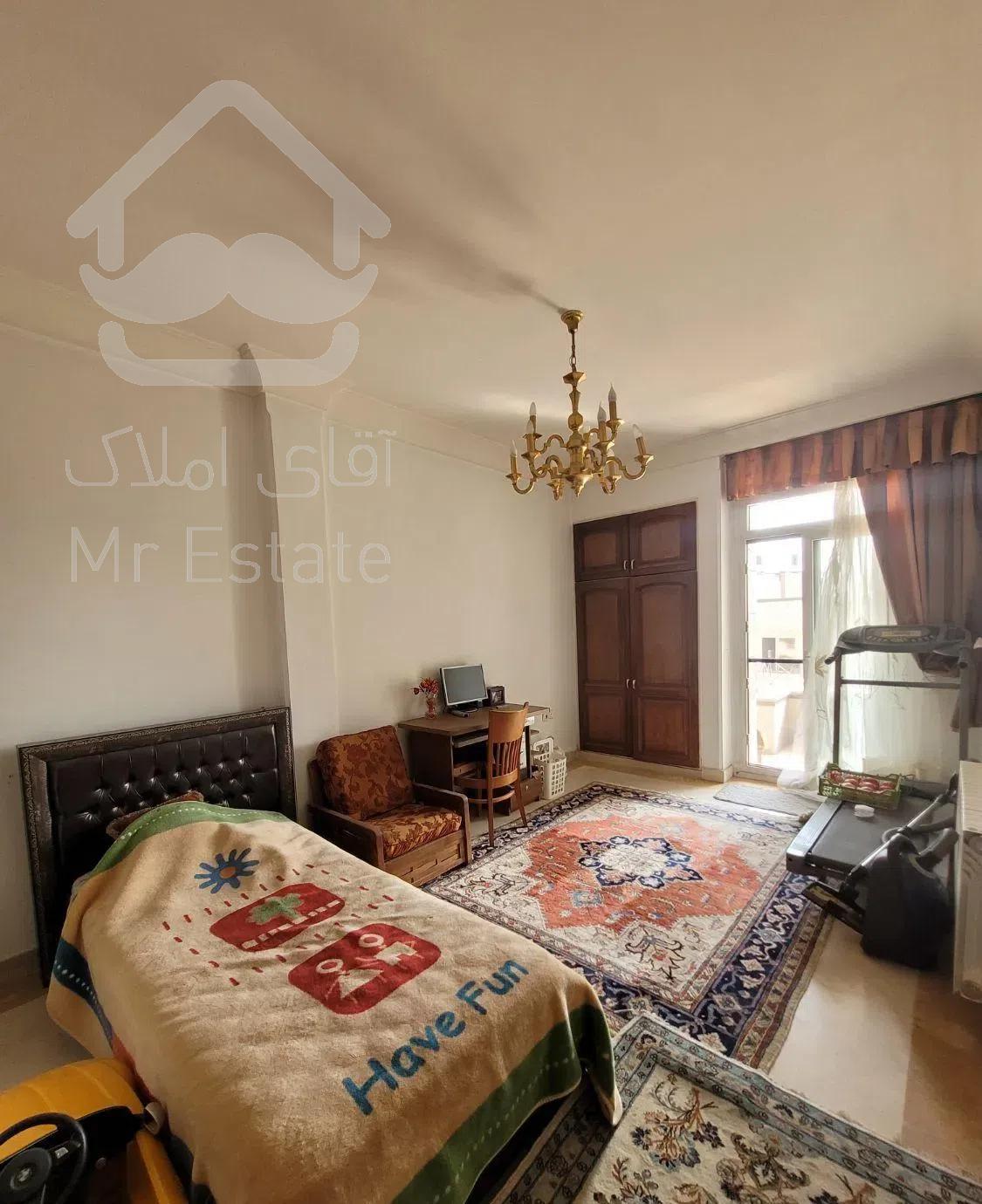 ۲۸۳ متر*تکواحدی*۲ پارکینگ سندی*تاپ لوکیشن