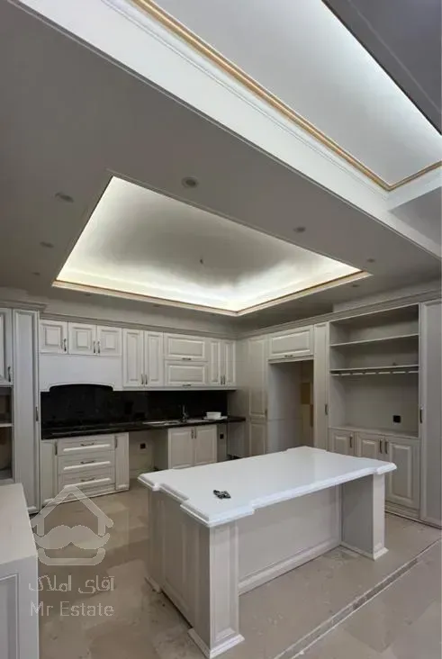 آپارتمان ۱۲۰ متری ۳ پارکینگ کاشانی/بهنام