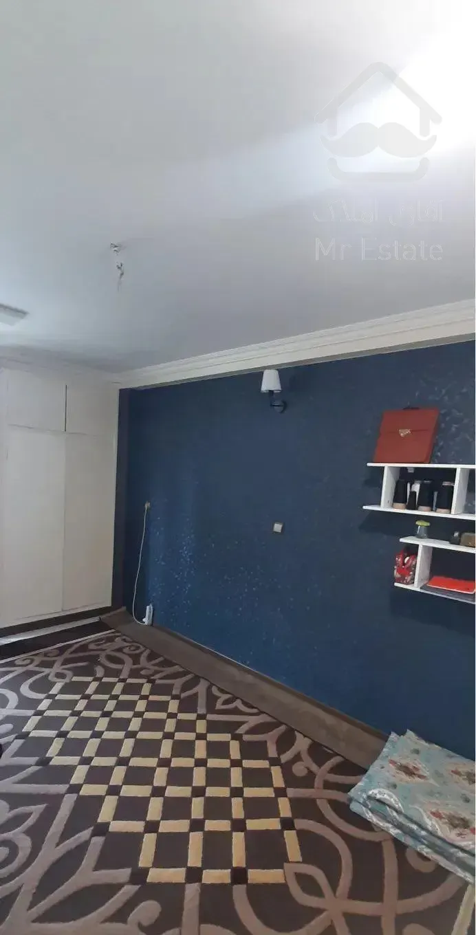 ۸۵ متری ۲ خوابه بلوار۱۲فروردین گلشهر جنوبی