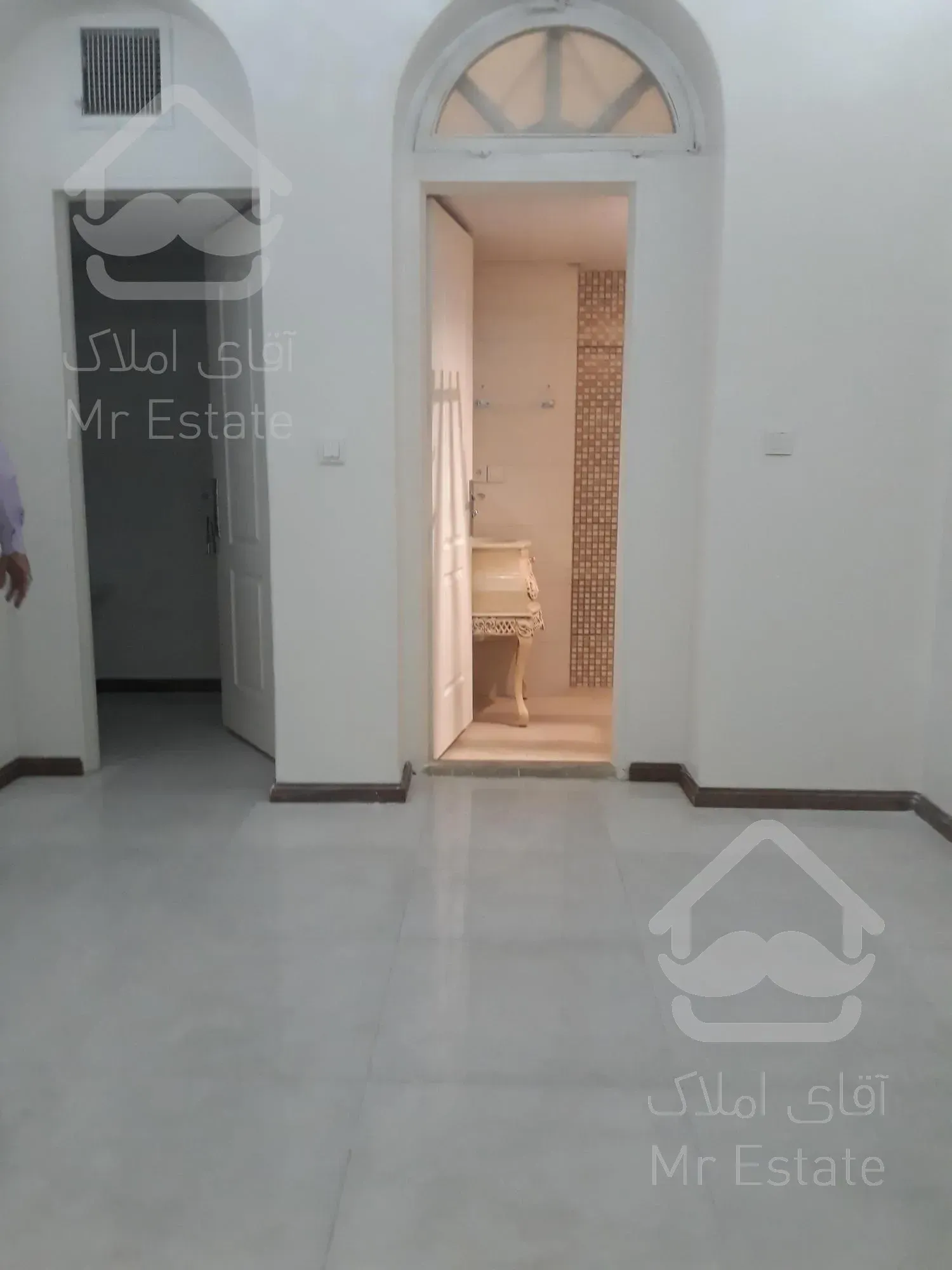 اجاره و رهن ویلا زعفرانیه 270  متر اکازيون