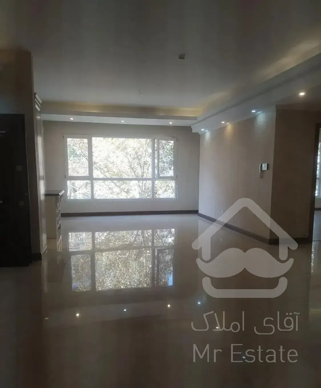 دیباجی/ عطار/۱۴۰متر /۳خ