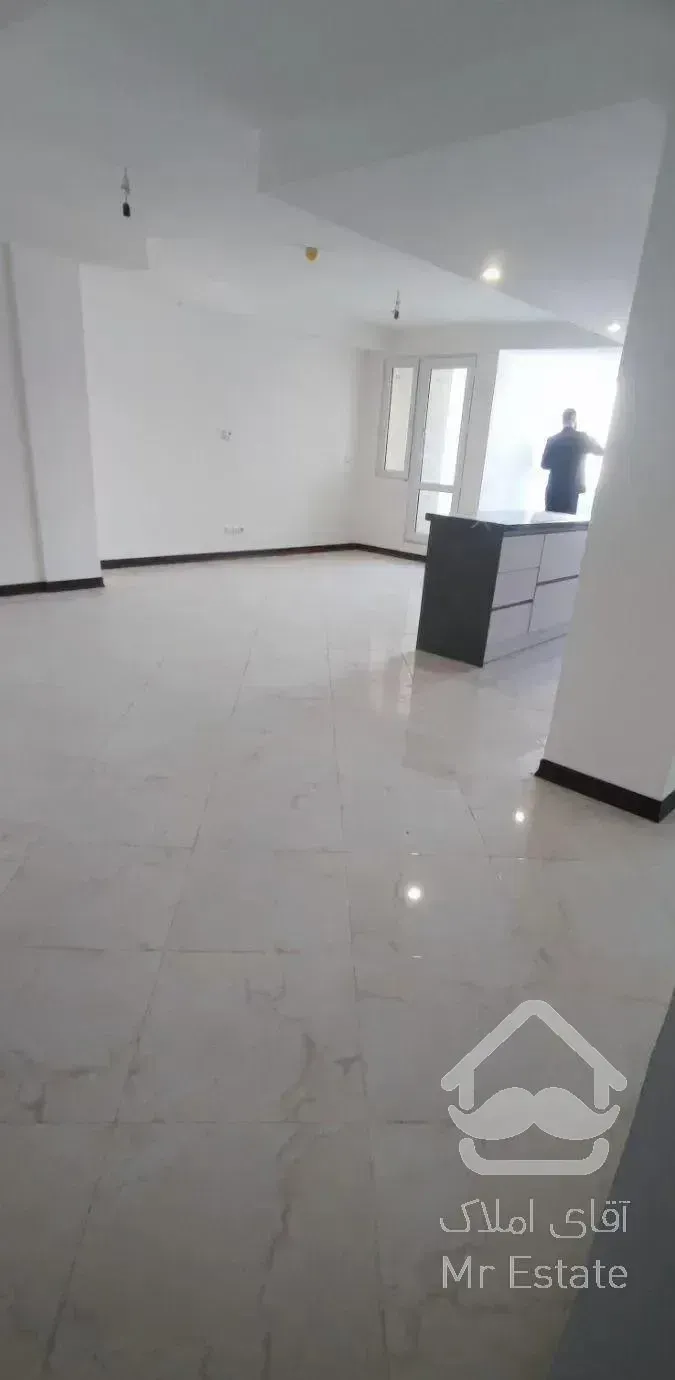 118متر دو خوابه/برج مروارید/18ماه/ویو دار