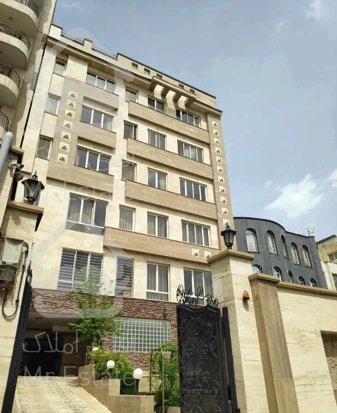 ۳۸۵ متر پنت هاوس دوبلکس