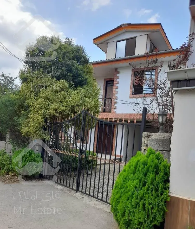 فروش دوطبقه خانه ۲۲۰ متردر رضامحله سارسر