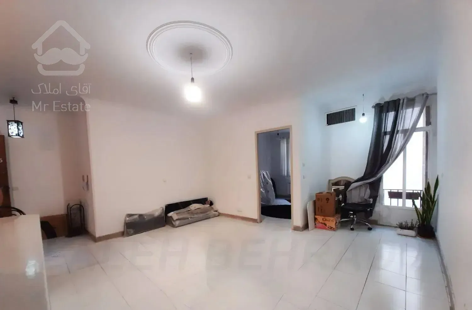 آپارتمان / ۶۲ متر / با پارکینگ