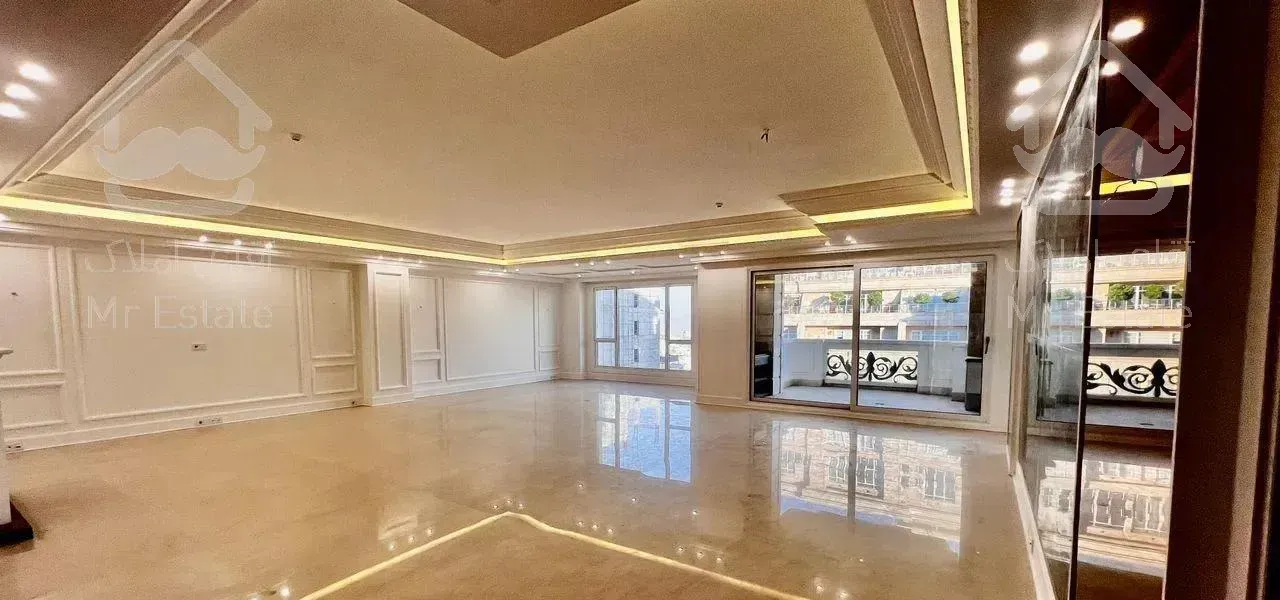 ولنجک ٢٤٥ متر ٤ خواب/فول امکانات/تراس