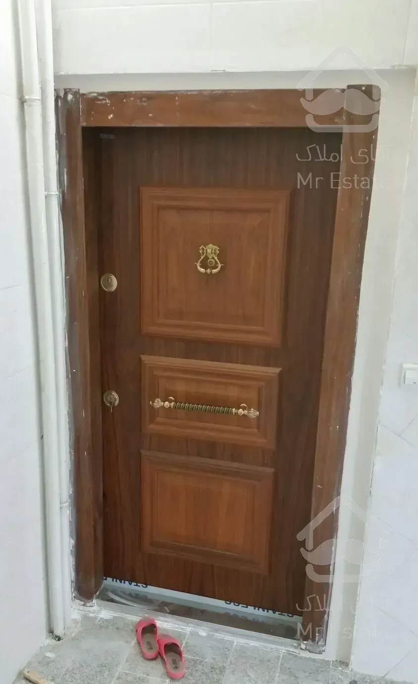 نصاب درب ضدسرقت و ضدحریق تعمیرات شیشه سکوریت