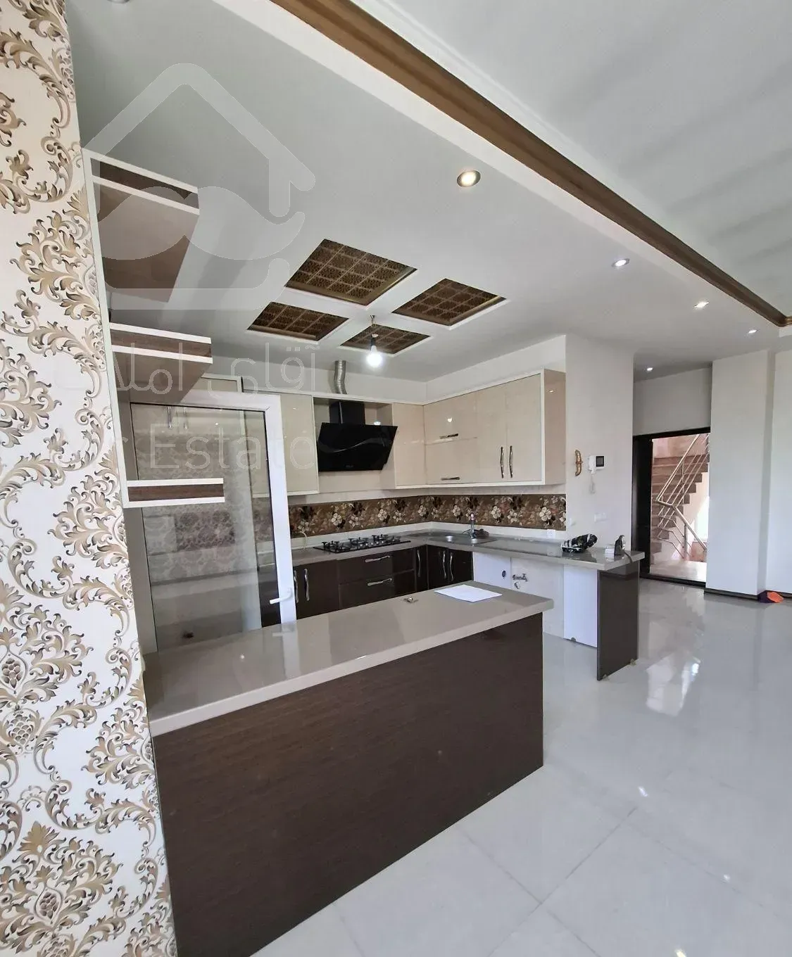 رهن آپارتمان ۹۲ متری ۲ خوابه در شهرک ویلاشهر