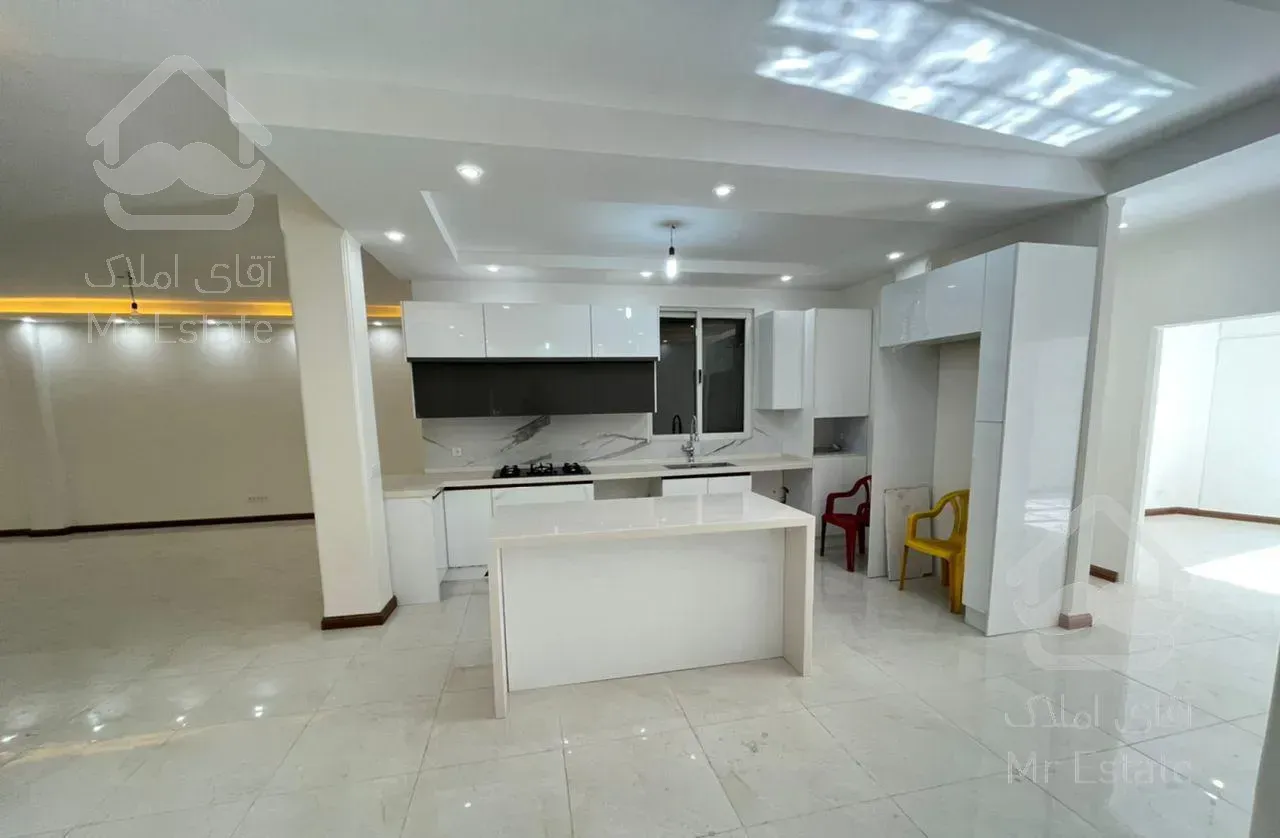 آپارتمان ۱۴۸ متر/۳خواب/جردن