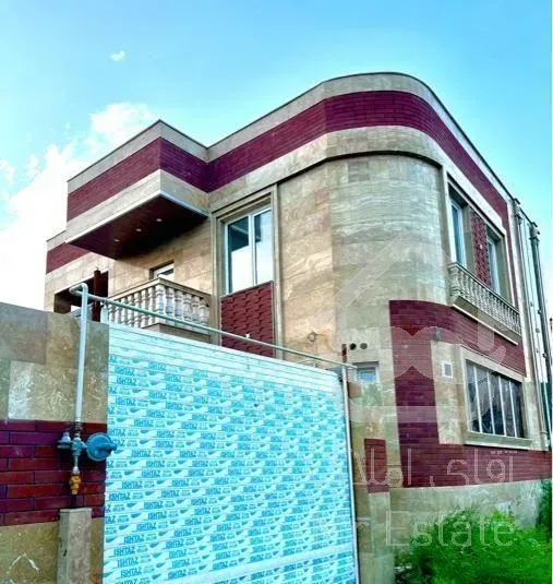 ۲۴۴ متر ویلا نوساز با ۱۸۰ متر بنا در تنگه لته ساری
