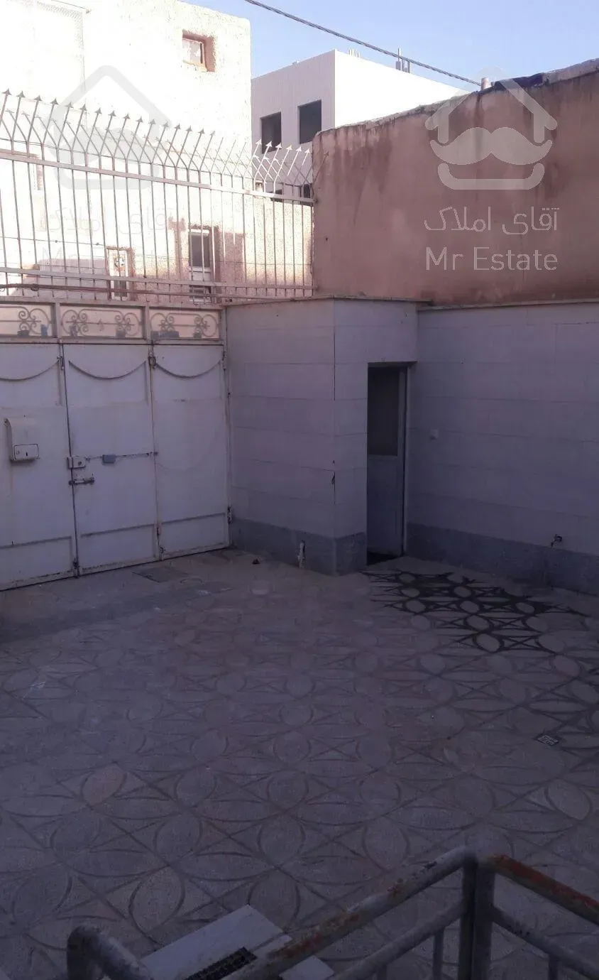 ۱۶۰متر دربست پروین