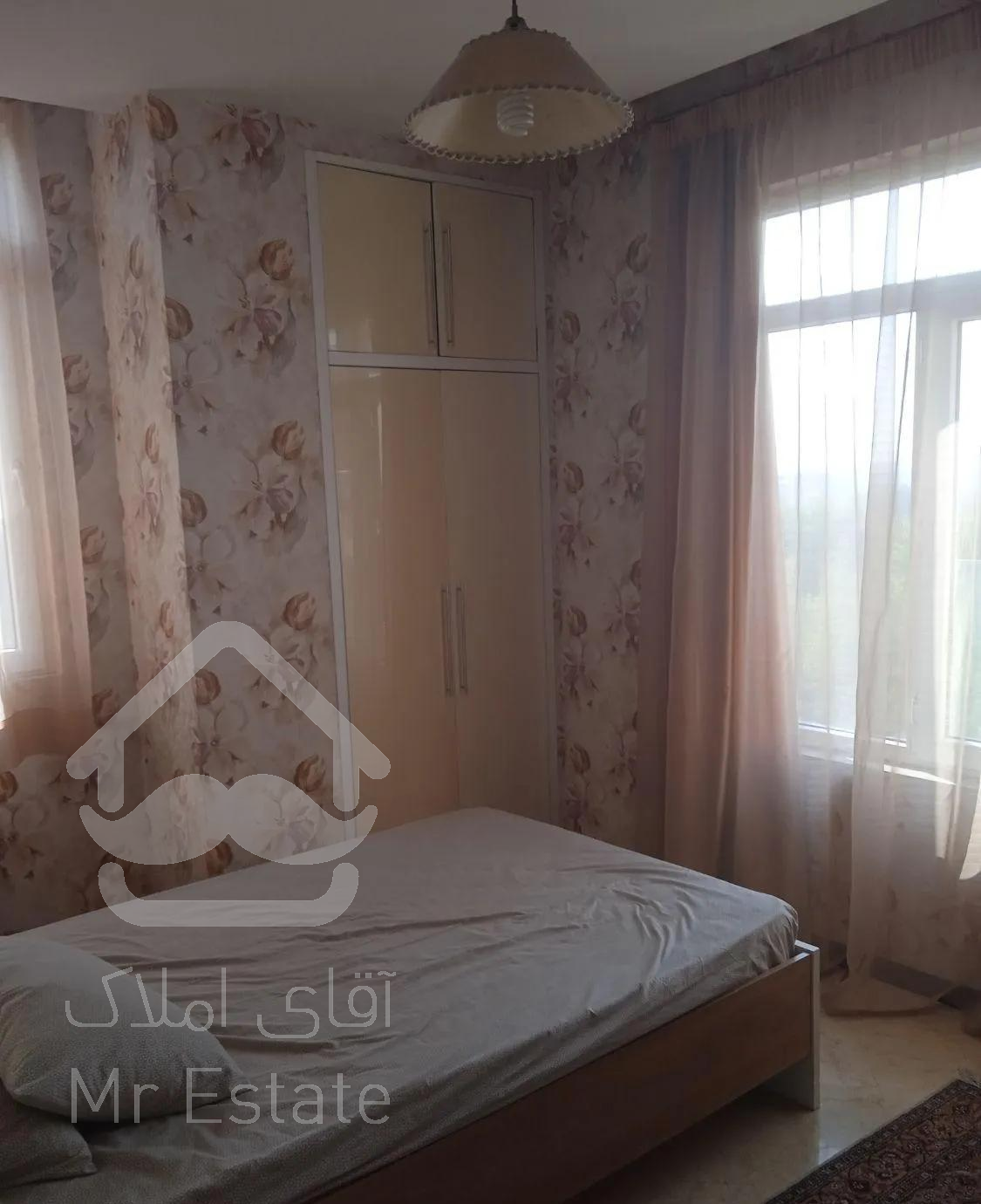 دارای حیاط اختصاصی