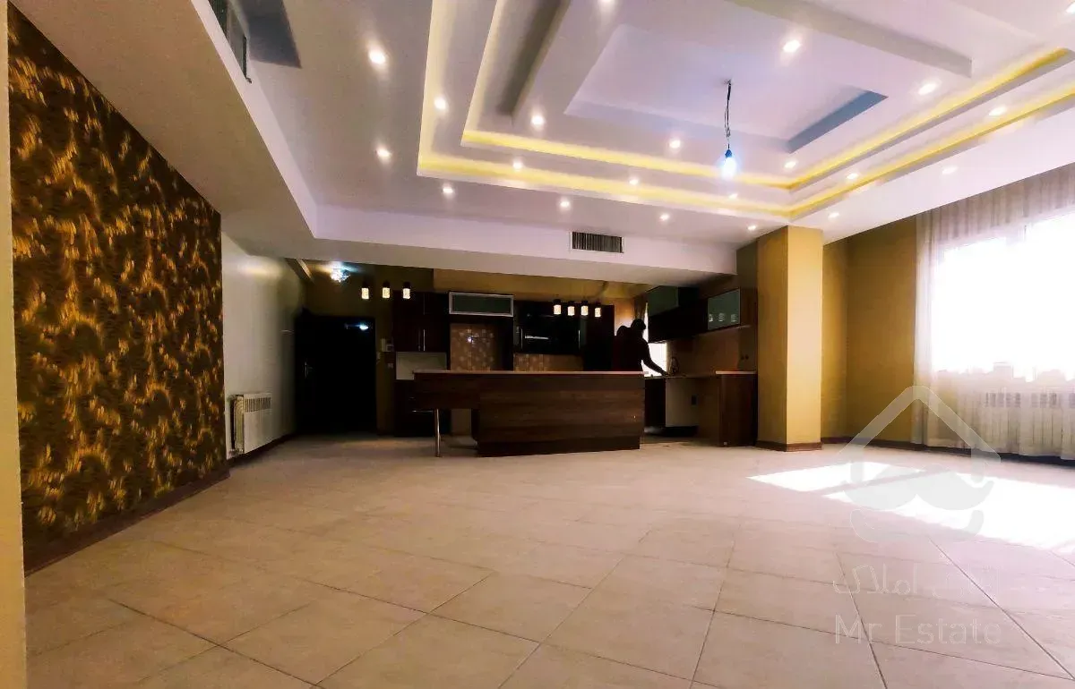 فاز۲محله ۳ طبقه ۷ جنوبی ۹۷ متری