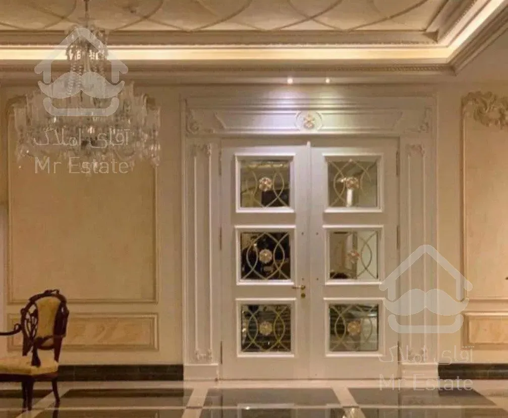 خرید آپارتمان مسکونی 285 متری نیاوران