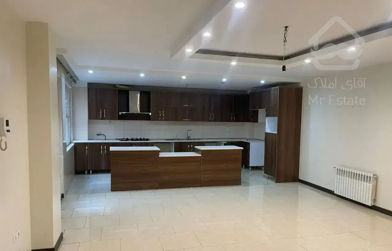 پونک ۱۰۰ متر فول امکانات