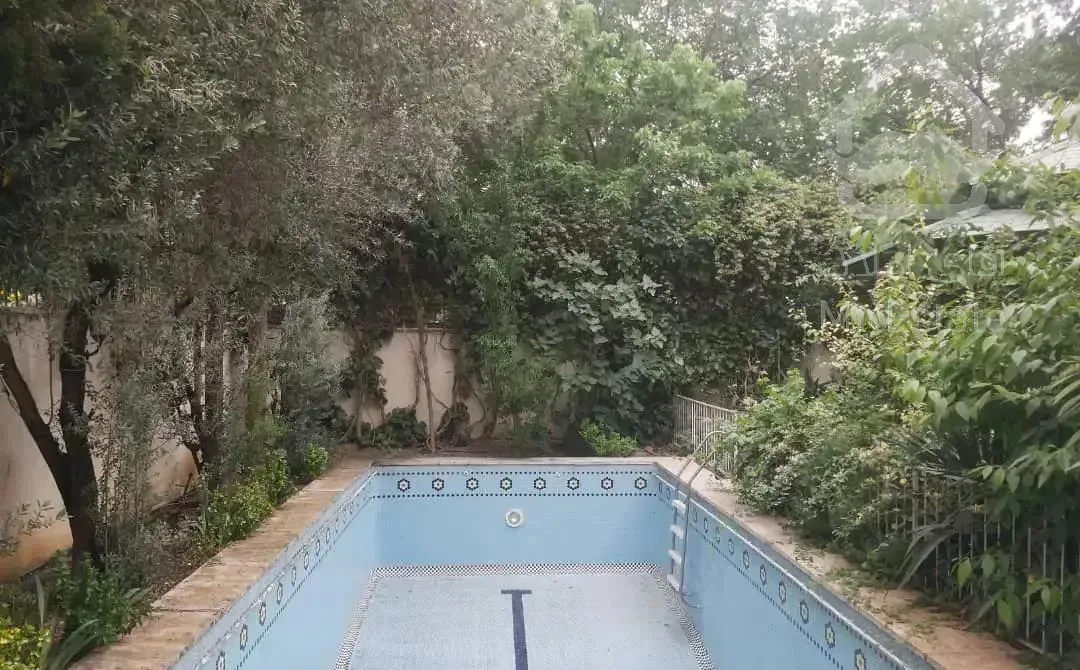 ویلا دربست قیمت عالی 730 متر