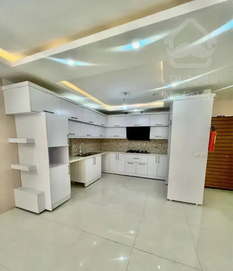 اقبال ۱۰۰ متر ۲ خواب فول امکانات