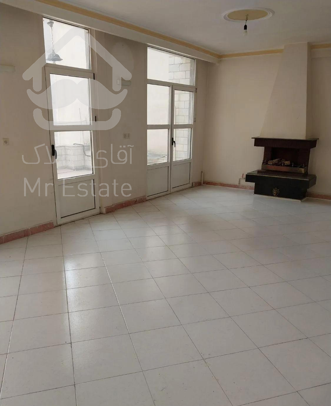 ۷۱ متر تک خواب تک واحد تخلیه قرار داد ۱۵ ماهه